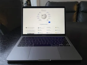 MacBook Pro 14" M3 - Az İşlənmiş