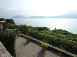 Özel Bahçeli Modern Villa
