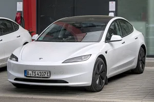 Tesla Model 3 - Long Range