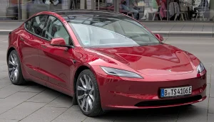 Tesla Model 3 - Long Range