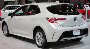 Toyota Auris 1.33 - Az Km